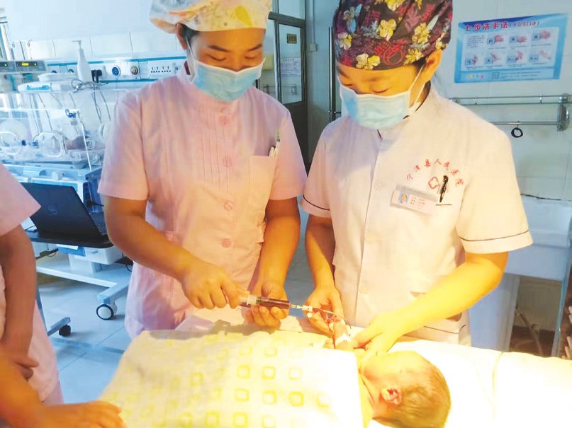 佳县妇婴监护型护送